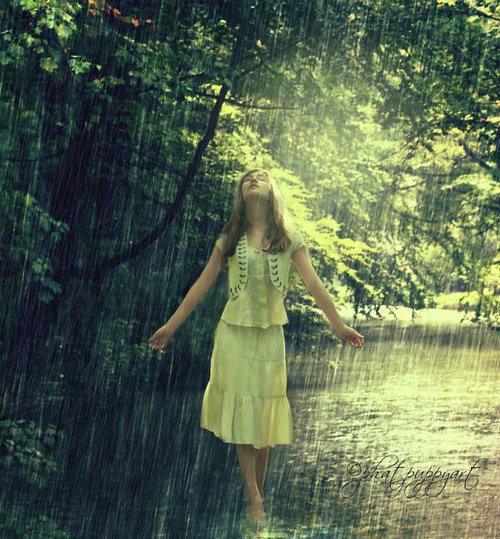 :	girl-rain-raining-Favim.com-155175.jpg
: 10017
:	84.5 